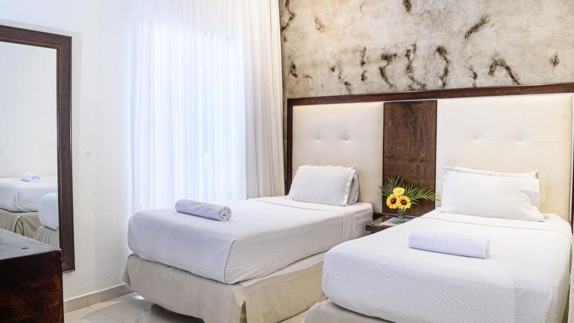 Hotel Virrey 4*
