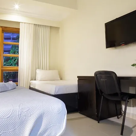 Virrey Hotel 4*